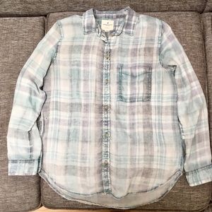AEO Boyfriend Fit Flannel - Light Blue